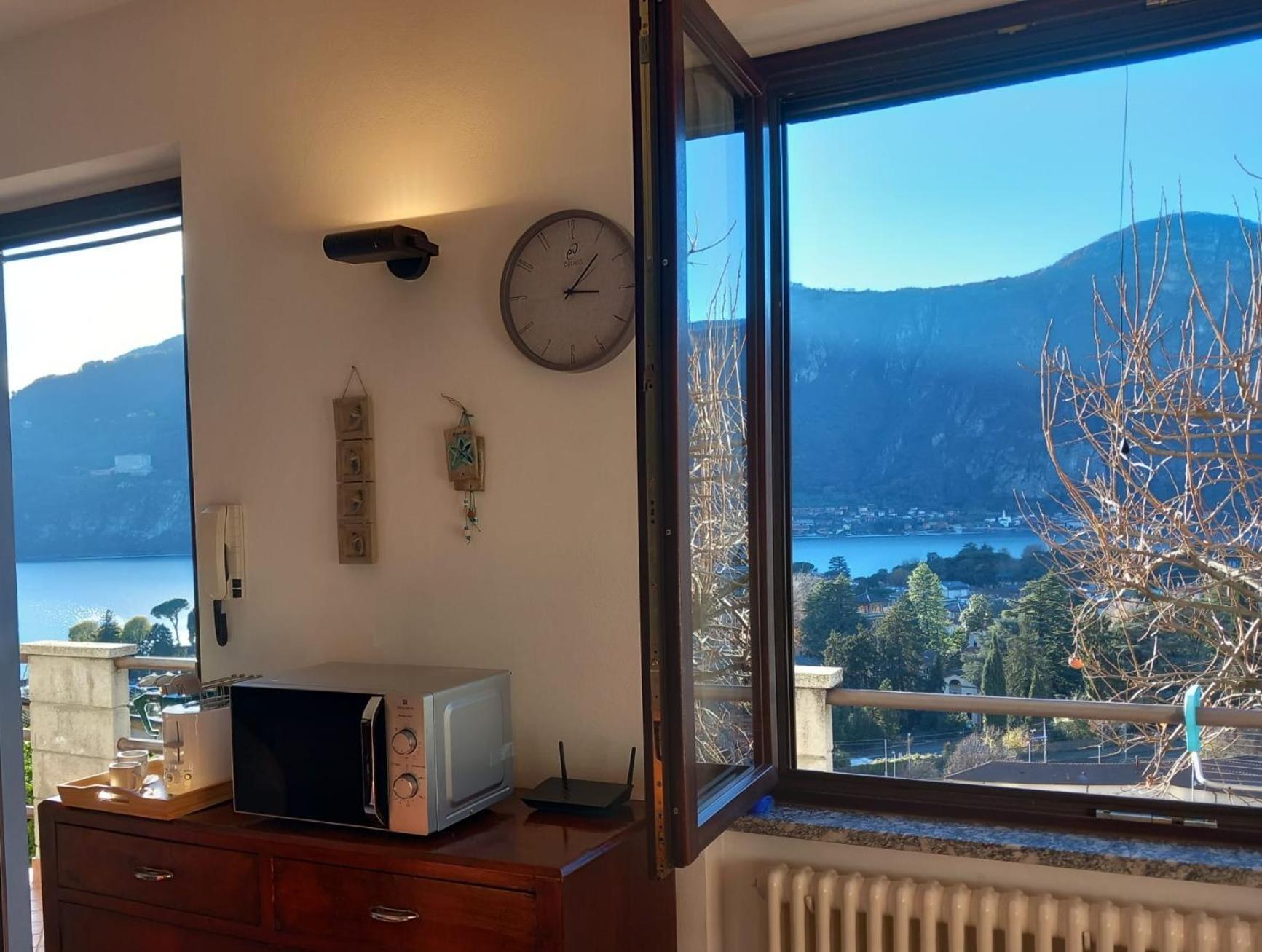 Lake And Guzzi View - Holiday Home Mandello del Lario Bagian luar foto