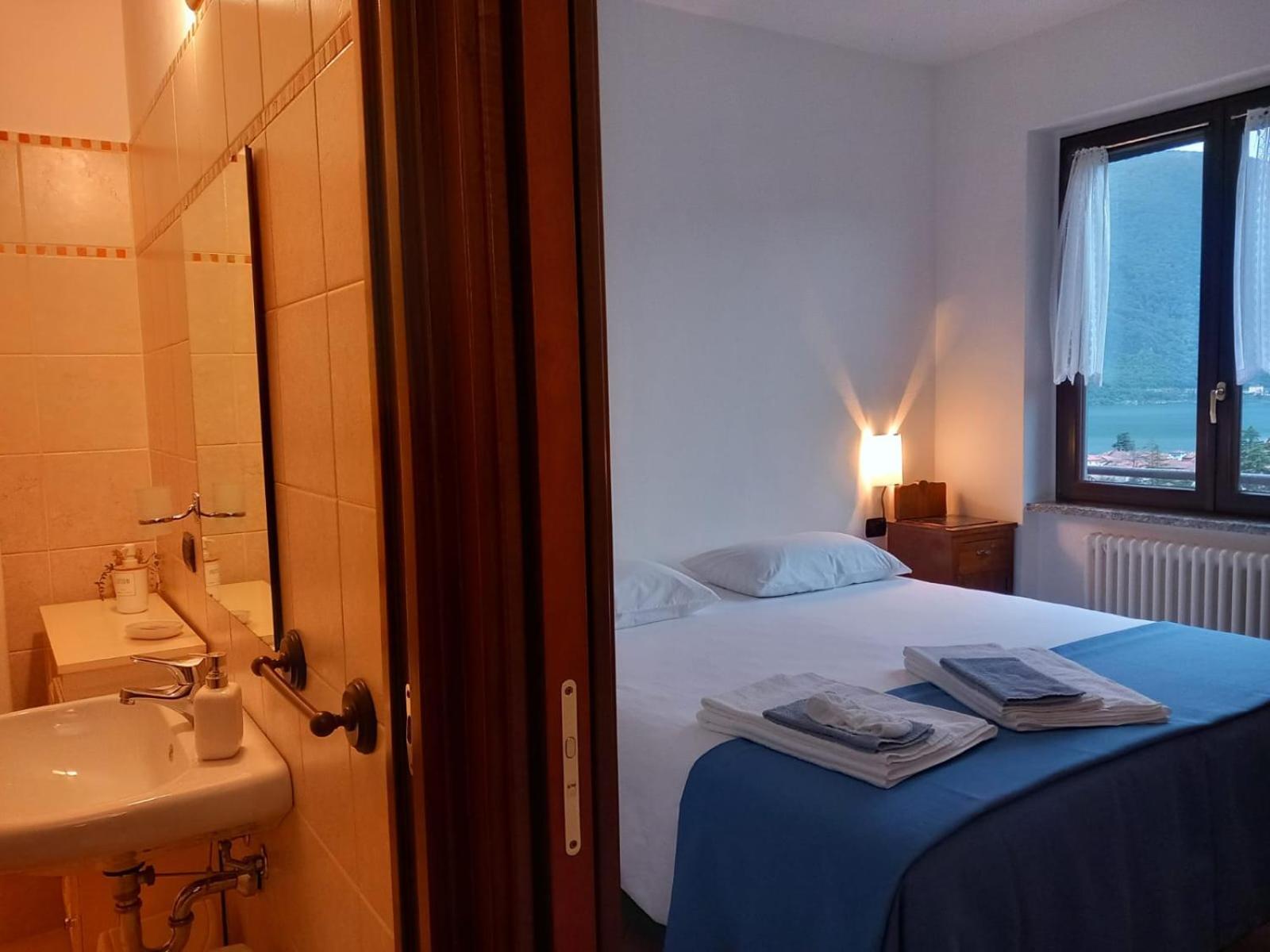 Lake And Guzzi View - Holiday Home Mandello del Lario Bagian luar foto